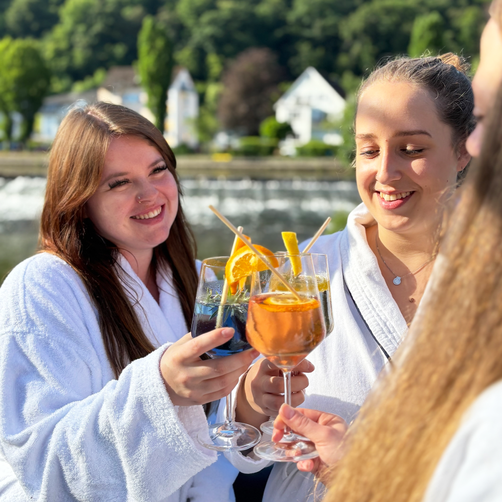 emser therme event thermen spezial juni sommernachtstraum peeling cocktails frauen